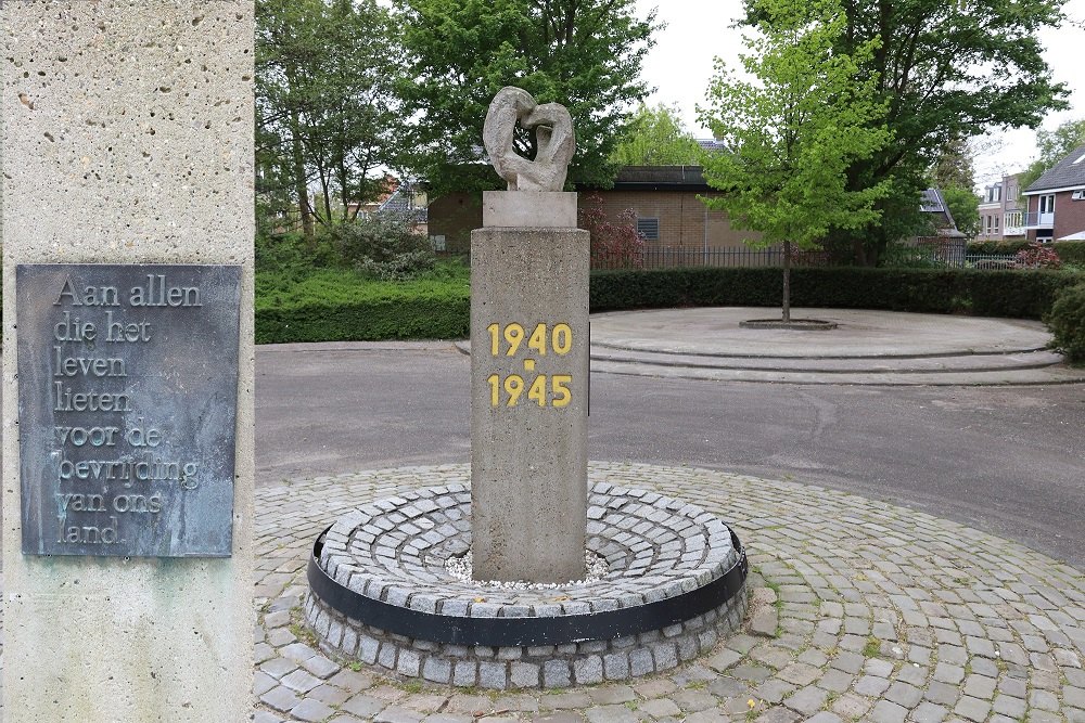 Oorlogsmonument Landsmeer #1