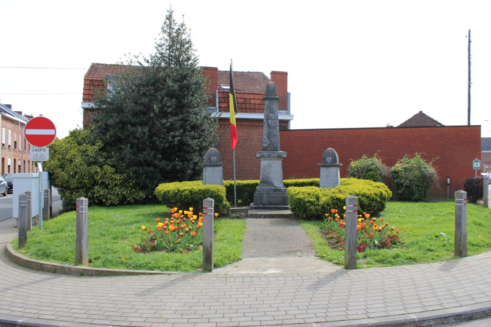 War Memorial Waudrez #1