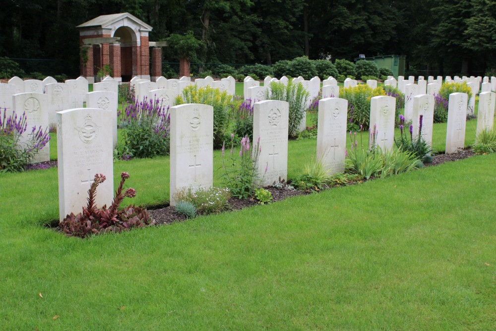 Commonwealth War Cemetery Leopoldsburg #4