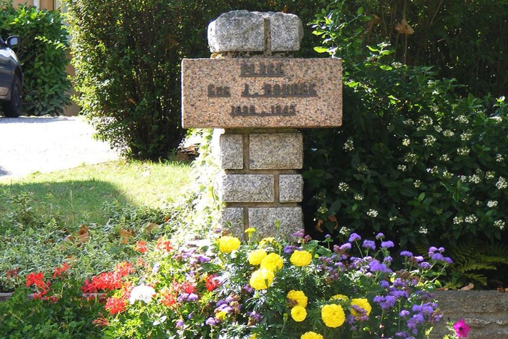 Monument Jean Bourge #1