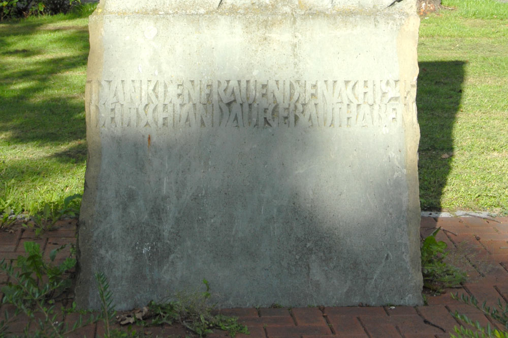 Wederopbouw Monument Hamm #2