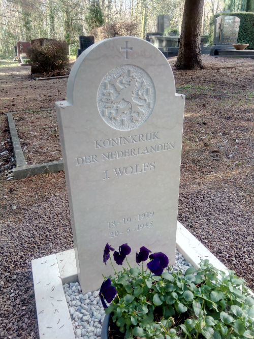Dutch War Grave Municipal Cemetery Kerkrade #2