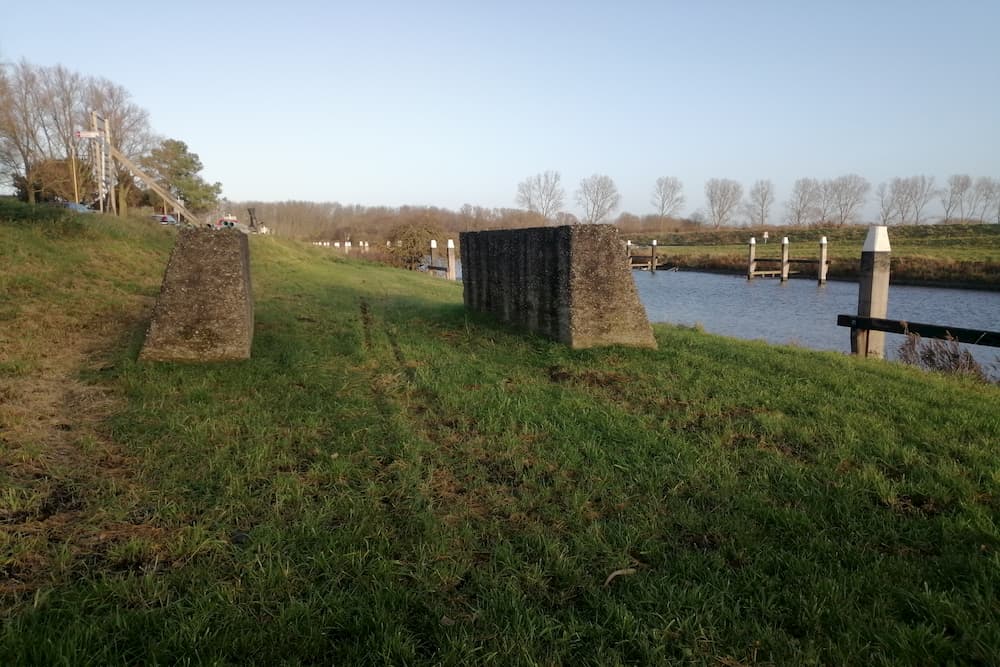 Grondstoffen Atlantikwall Havenhoofd Goedereede #2