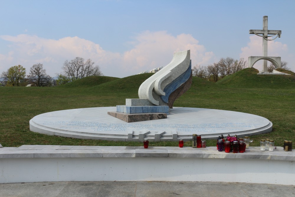 Nationaal Monument Gevallenen 10-Daagse Oorlog #1