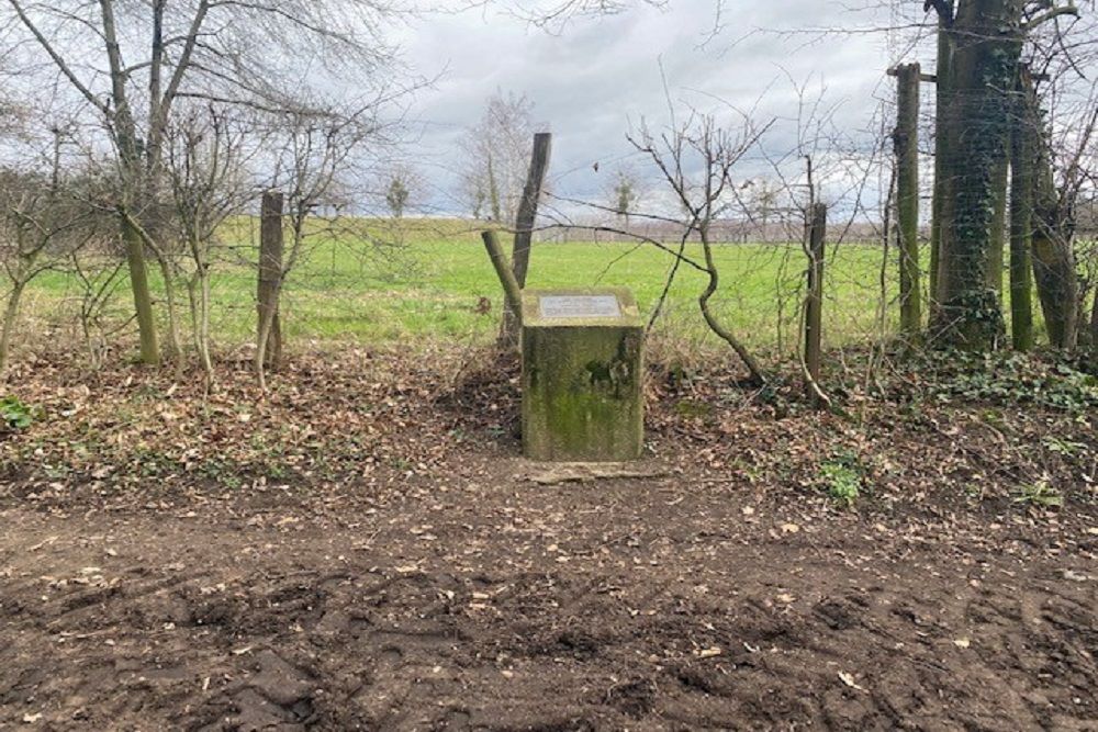 Memorial Former Camp Pley