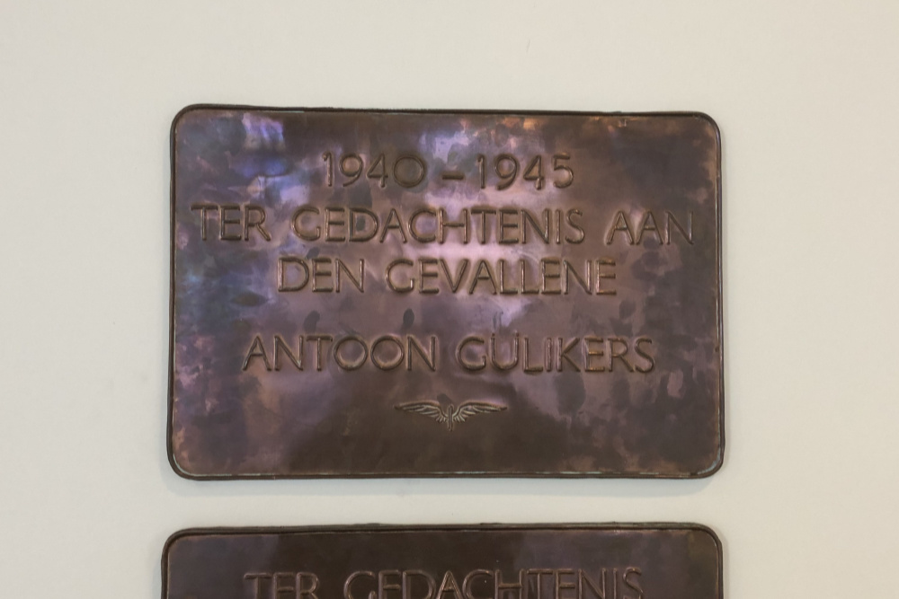 Memorials Killed NS Employees Heerlen #3