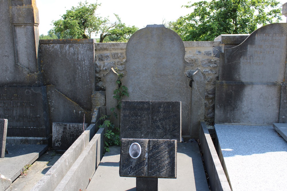 Belgian Graves Veterans Lavoir