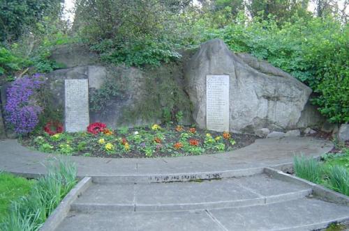 War Memorial Castlepark School