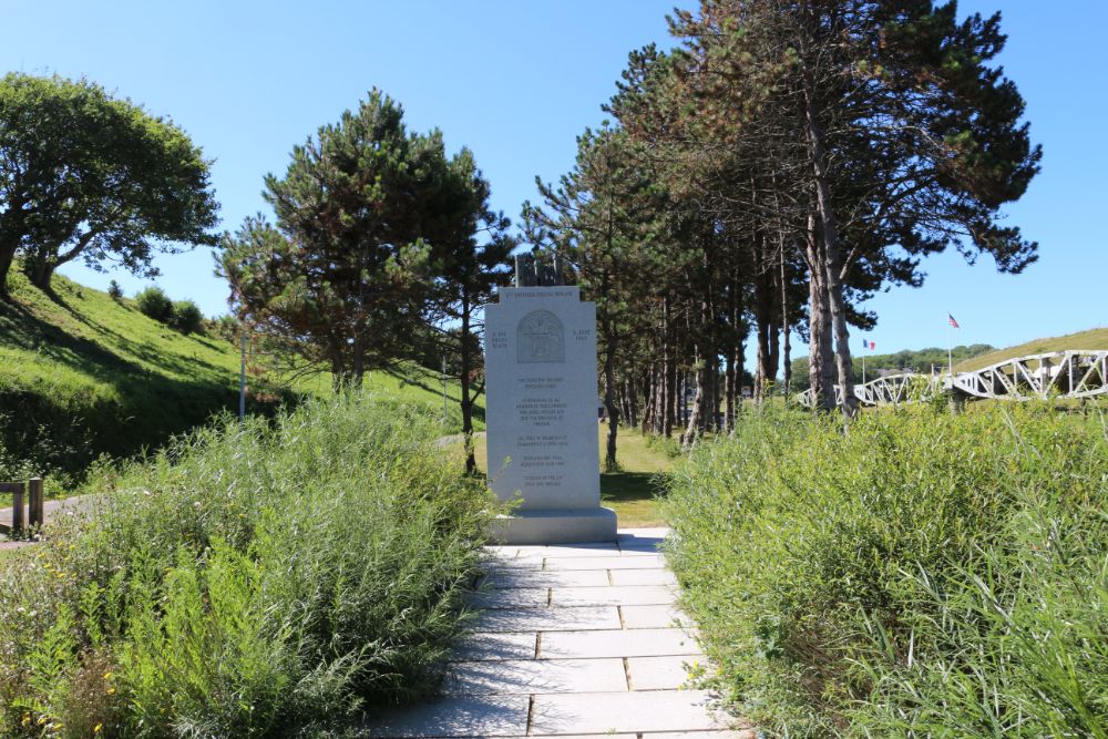 6th Engineer Special Brigade Memorial #4