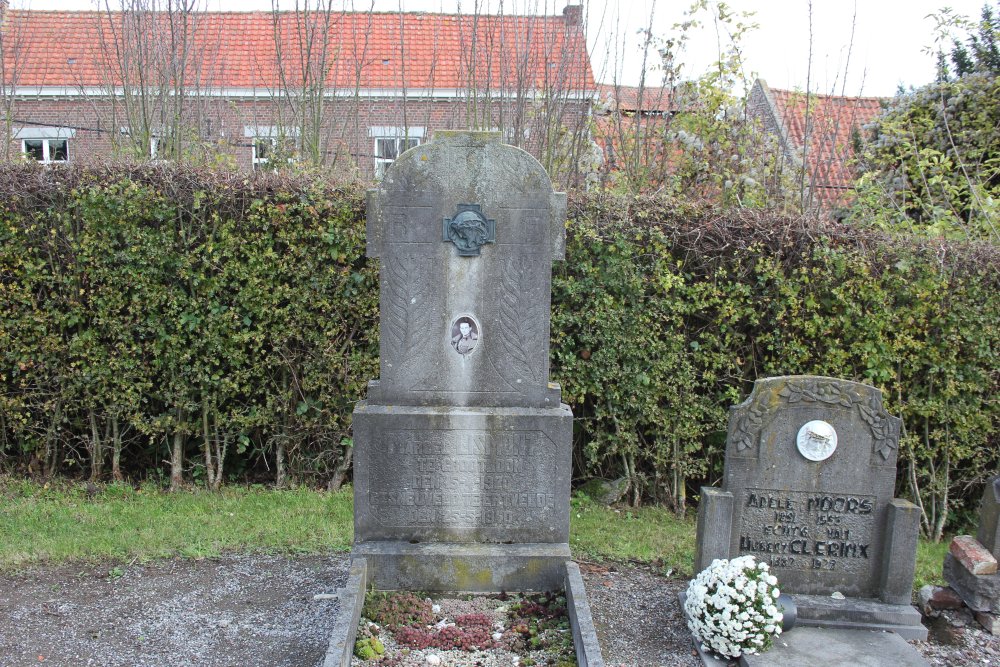 Belgian War Grave Grootloon	 #1