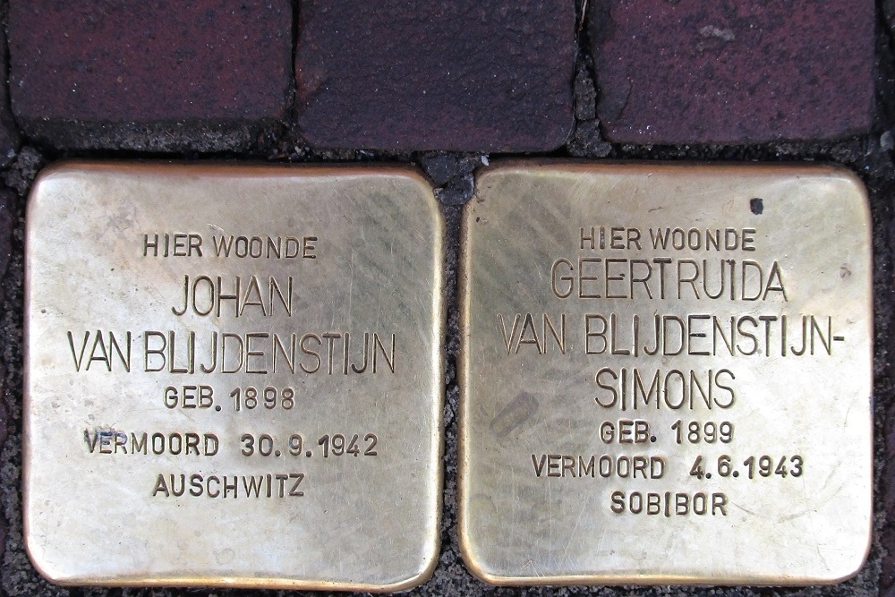 Stolpersteine Kolperstraat 8 #2