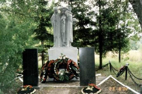 Mass Grave Soviet Soldiers Nosovo #1