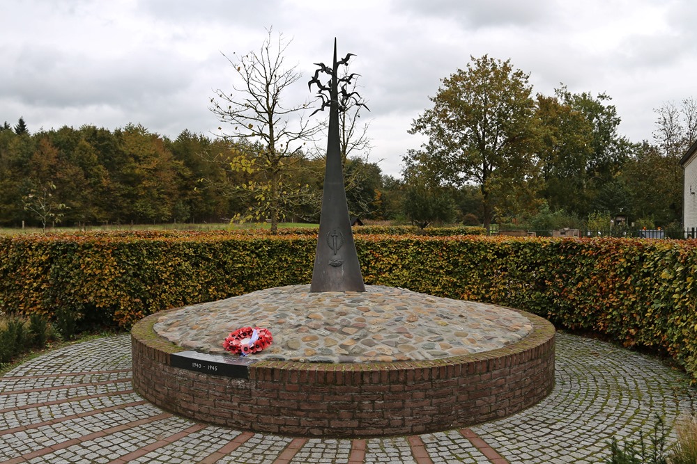 Voormalige vijanden herdenken samen hun gevallen kameraden