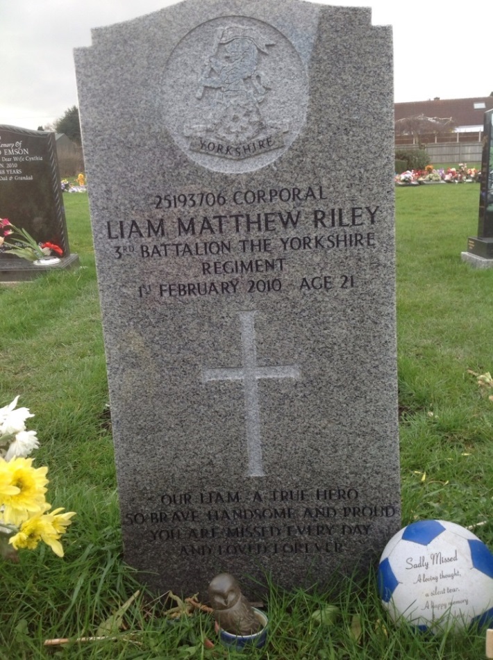 Brits Oorlogsgraf Killamarsh Cemetery #1