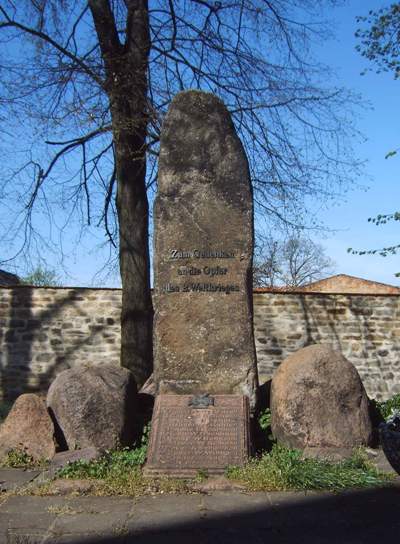 War Memorial Beyendorf #1
