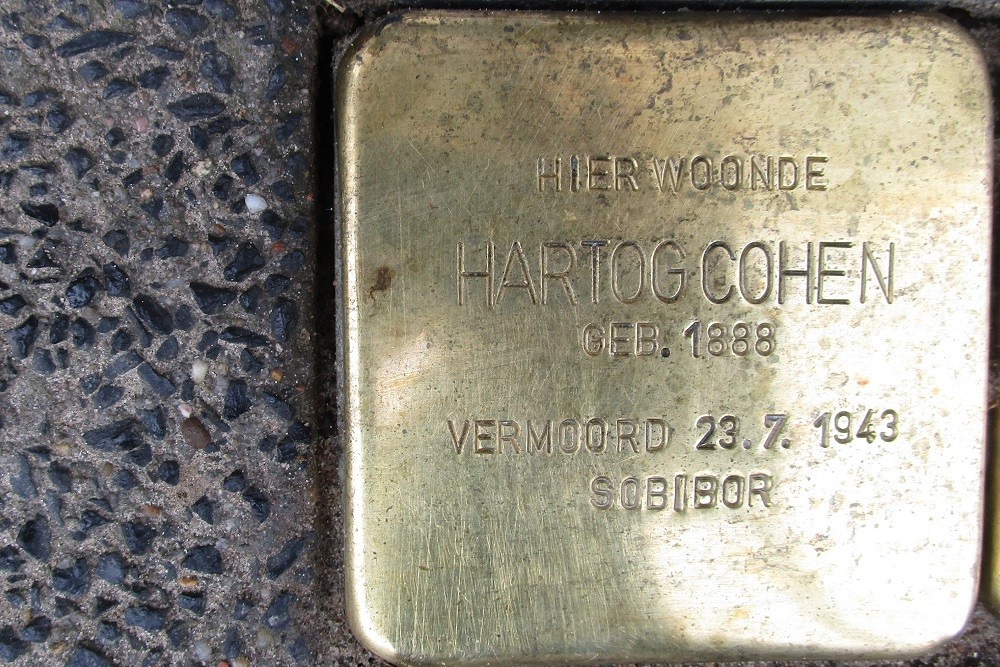 Stolpersteine Kromhout 185, #2