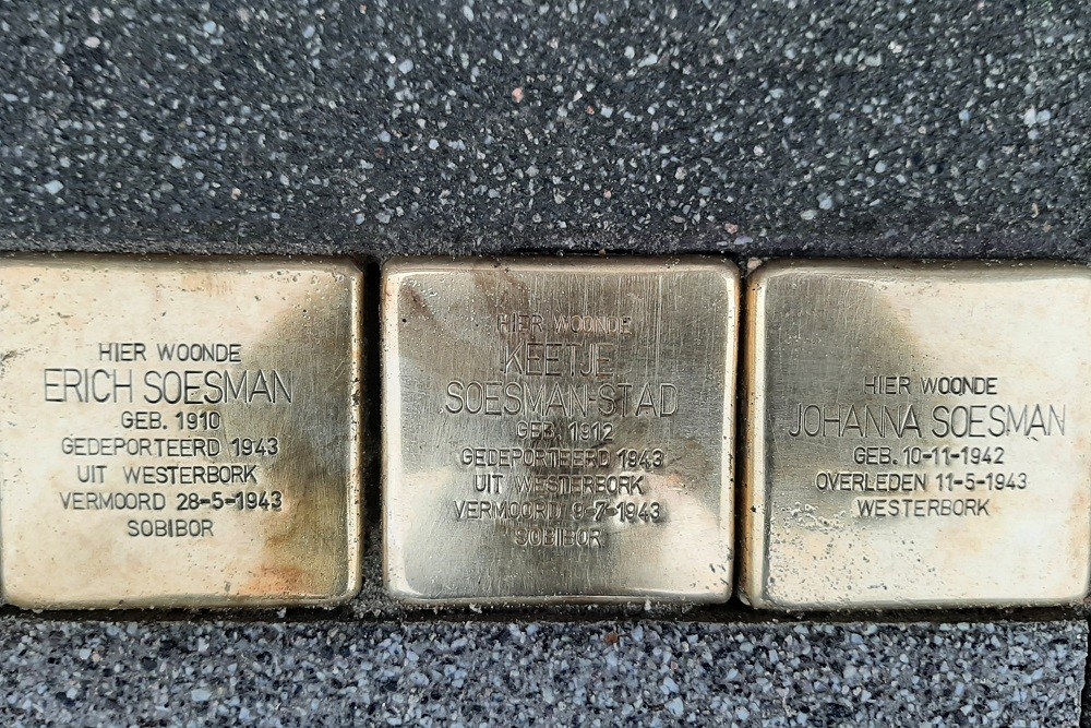 Stolpersteine Hoevestraat 10 #3