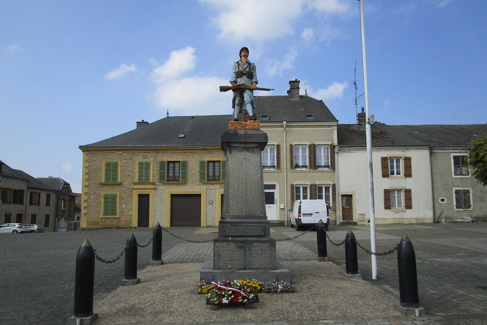 Oorlogsmonument Douzy #1