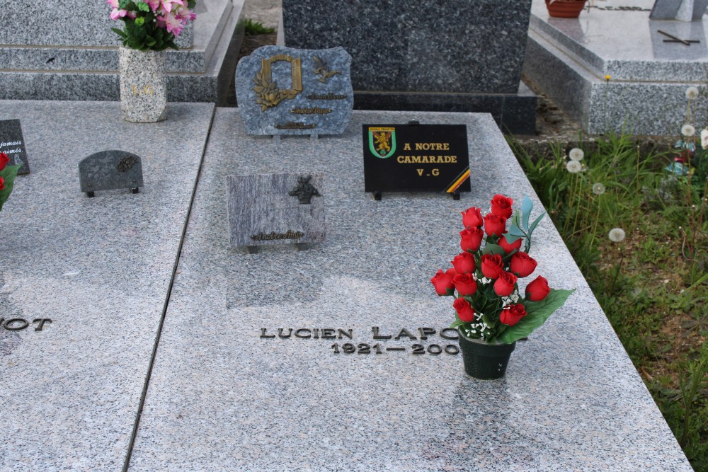 Belgian Graves Veterans Florenville New Cemetery #5