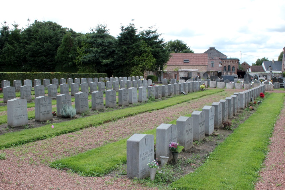 Belgian Graves Veterans Nivelles #2