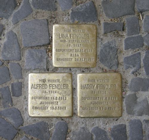 Stolpersteine Crellestrae 42