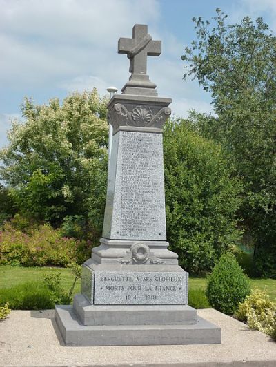 Oorlogsmonument Berguette #1