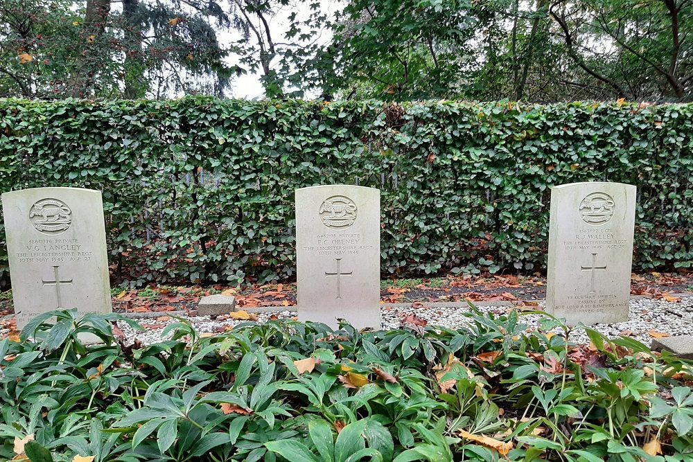 Oorlogsgraven van het Gemenebest Hilversum #5