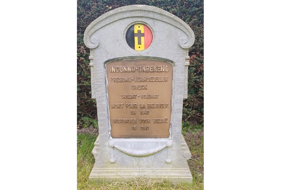 Belgian War Graves Calais #3