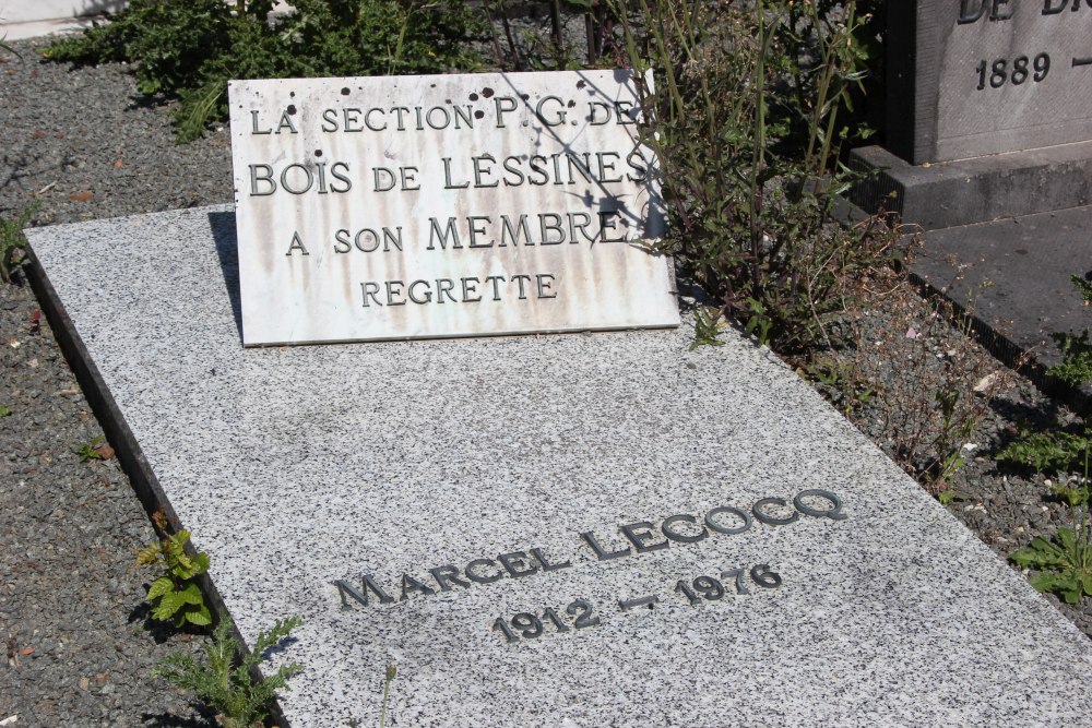 Belgian Graves Veterans Bois-de-Lessines Cemetery #3