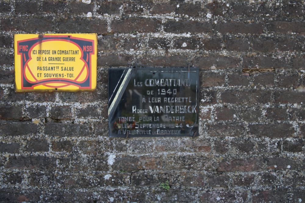 Belgian War Graves Vellereille-les-Braveux #2