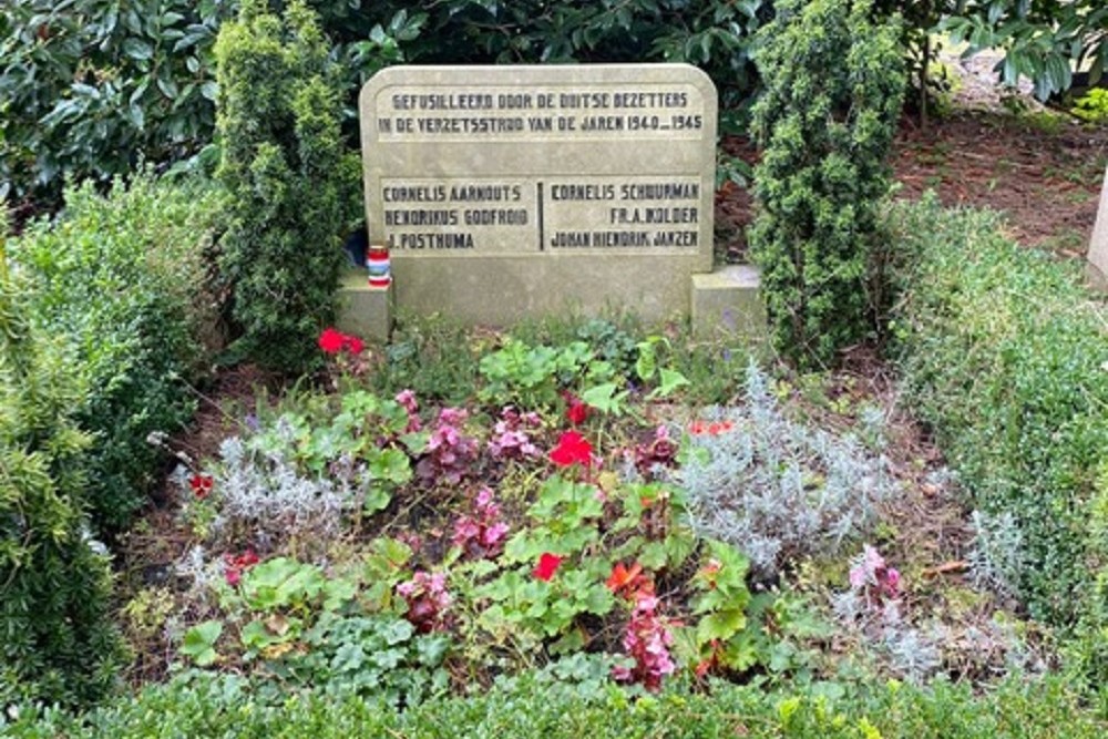 Nederlandse Oorlogsgraven Nieuwe Oosterbegraafplaats Amsterdam #5