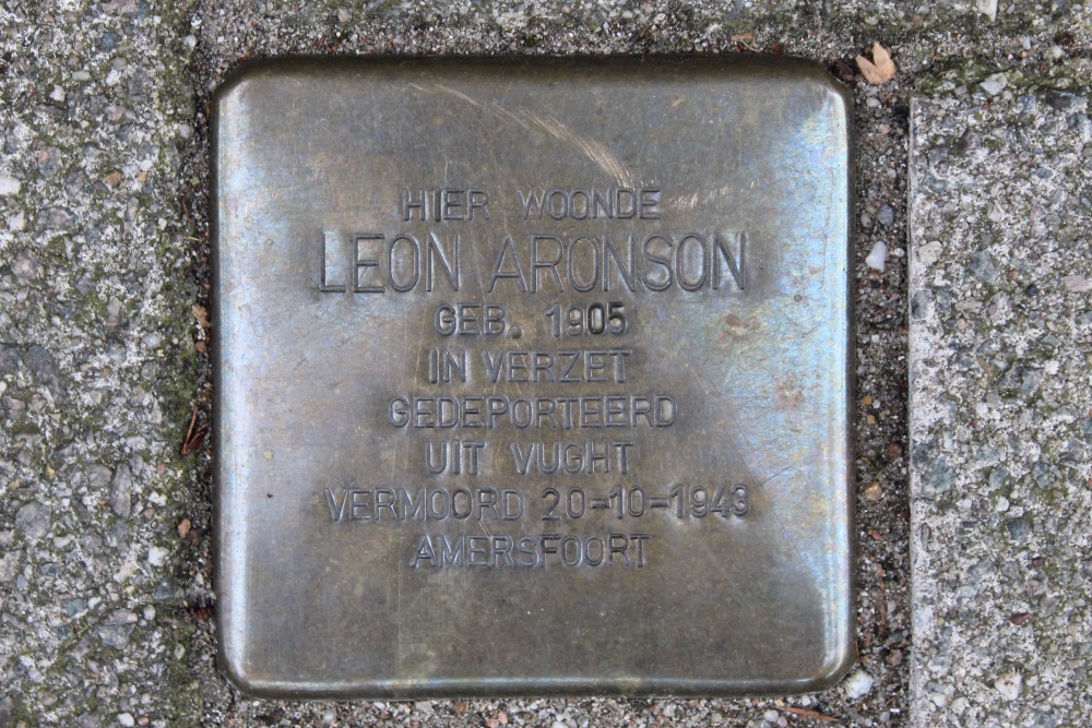 Stolperstein Churchill-laan 136