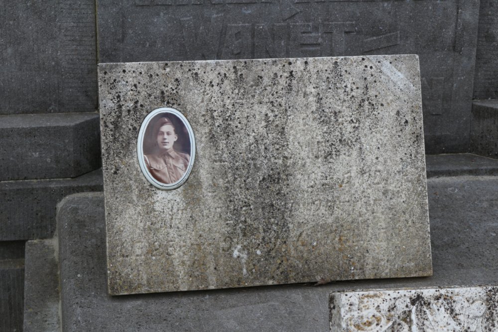 Belgian War Grave Rocourt #3