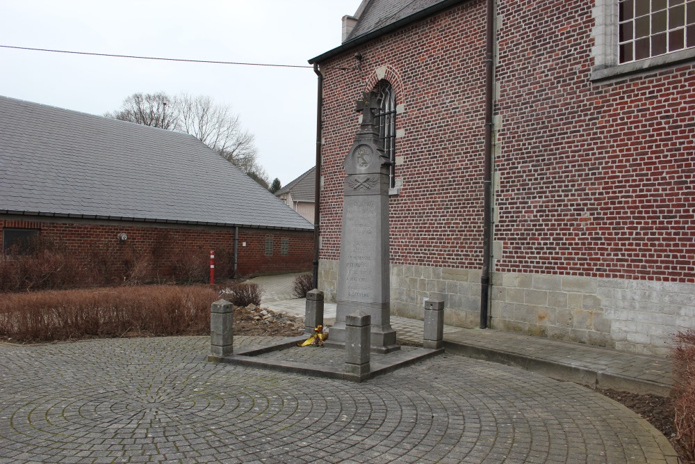 War Memorial Borchtlombeek #1