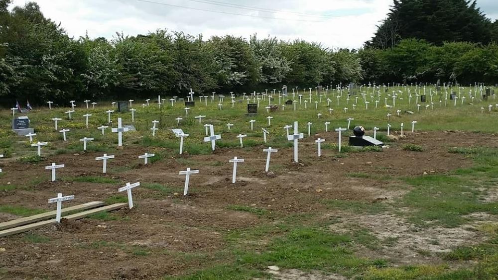 Commonwealth War Grave Ballan New Cemetery