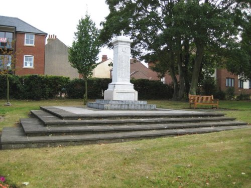 Oorlogsmonument Walton-on-the-Naze #1