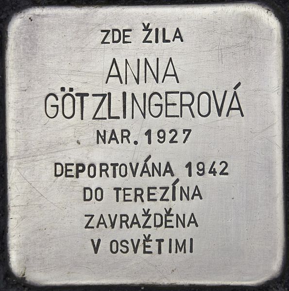 Stolpersteine Krapkova 439/34 #3