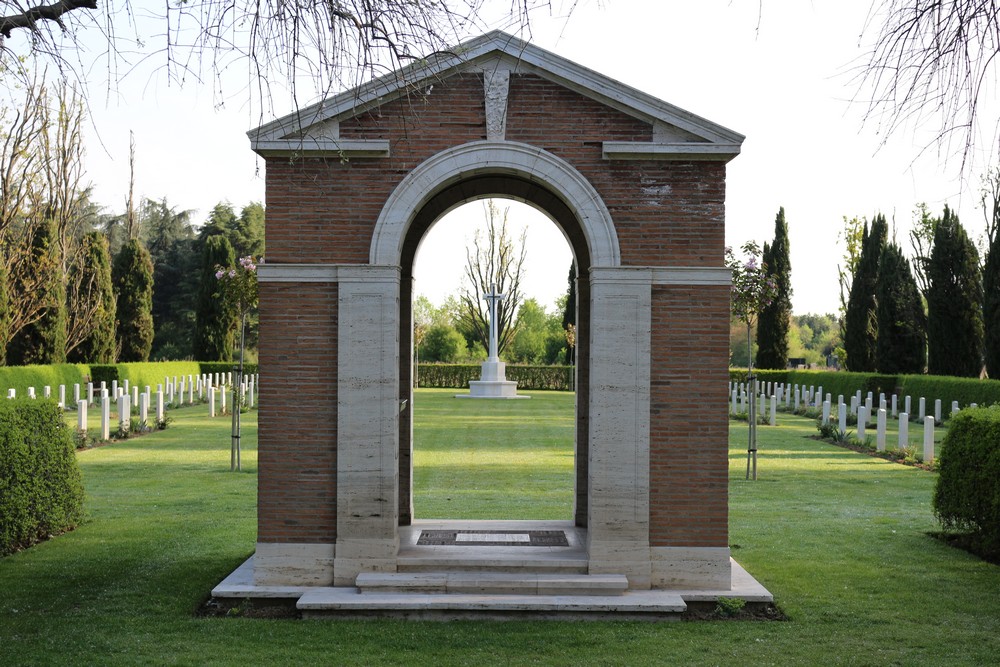 Commonwealth War Cemetery Bologna #2