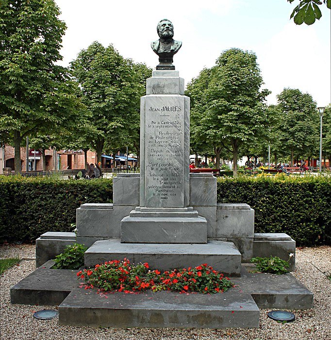Bust of Jean Jaurès