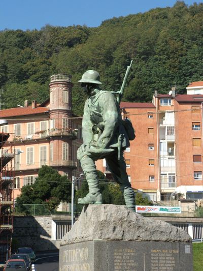 War Memorial Pettinengo