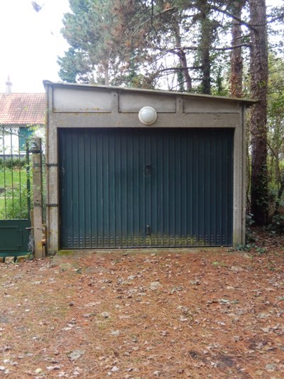 Stützpunkt Arnika - FA Garage