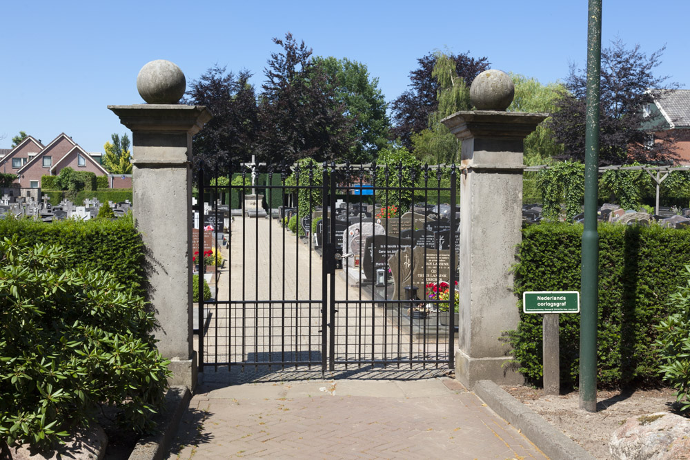 Dutch War Grave Roman Catholic Cemetery Vasse #3