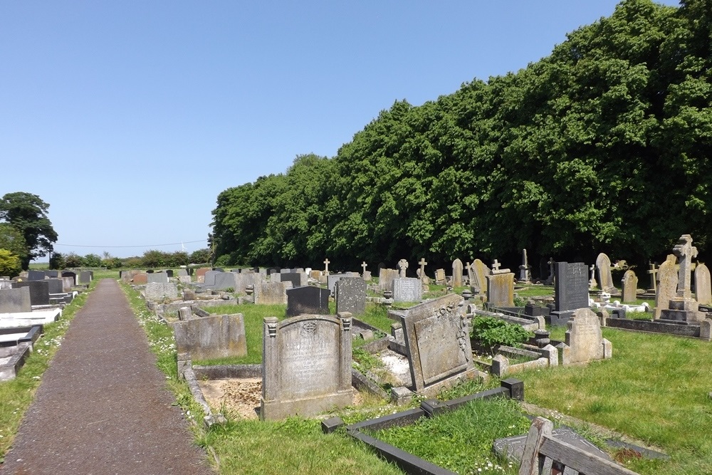 Commonwealth War Graves Benwick Cemetery