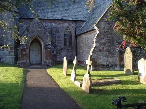 Oorlogsgraven van het Gemenebest St Peter Churchyard and Cemetery