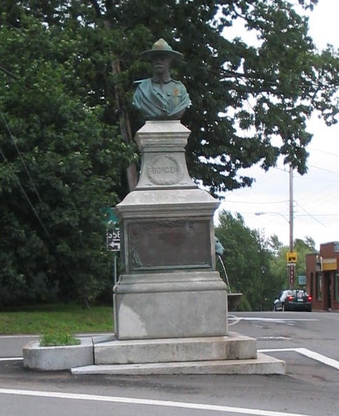 Monument Lieutenant Harold Lothrop Borden #1