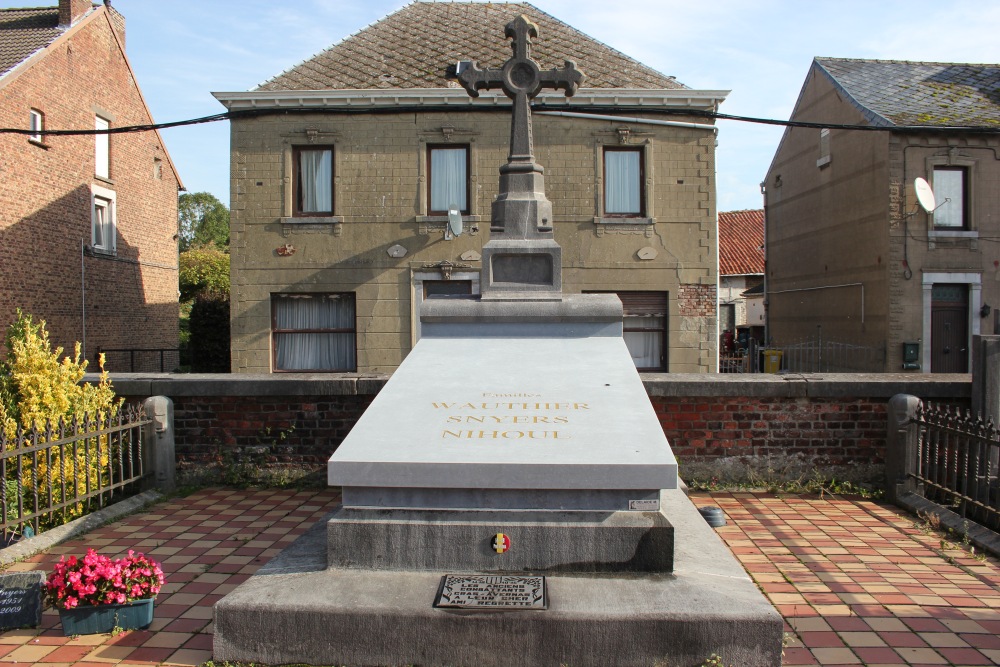 Belgische Oorlogsgraven Cras-Avernas	 #1