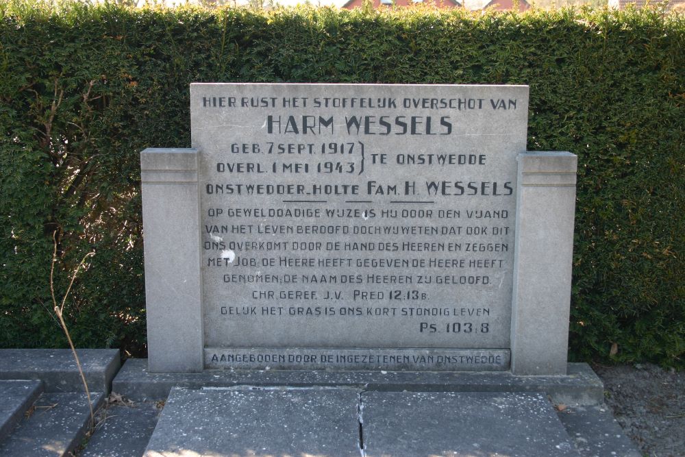 Dutch War Graves Municipal Cemetery #3