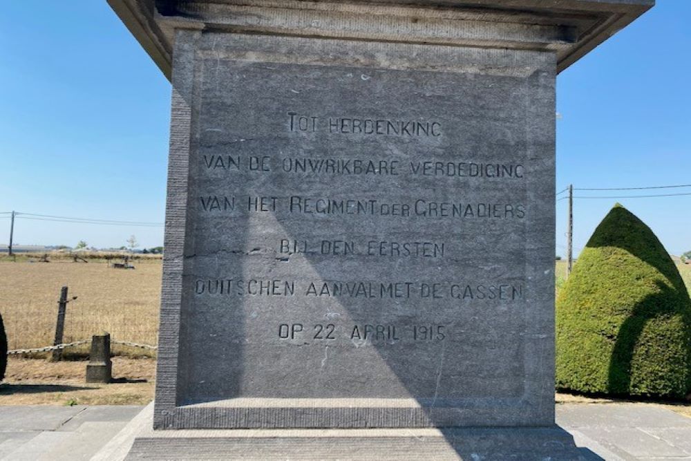 Monument Grenadiers en Eerste Gasaanval #3