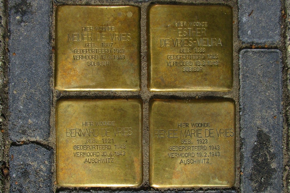 Stolpersteine Schenkkade 126