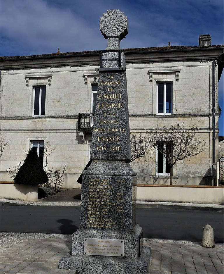 War Memorial Saint-Michel-l'cluse-et-Lparon #1